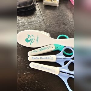 Dr. Brown's Baby Brush and KU.KU Scissors Set. New